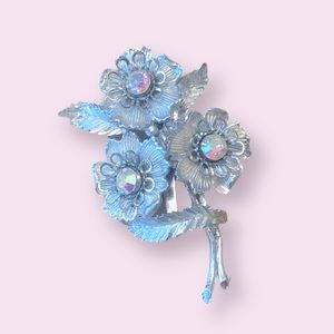 Aurora borealis blooming silver brooch pin